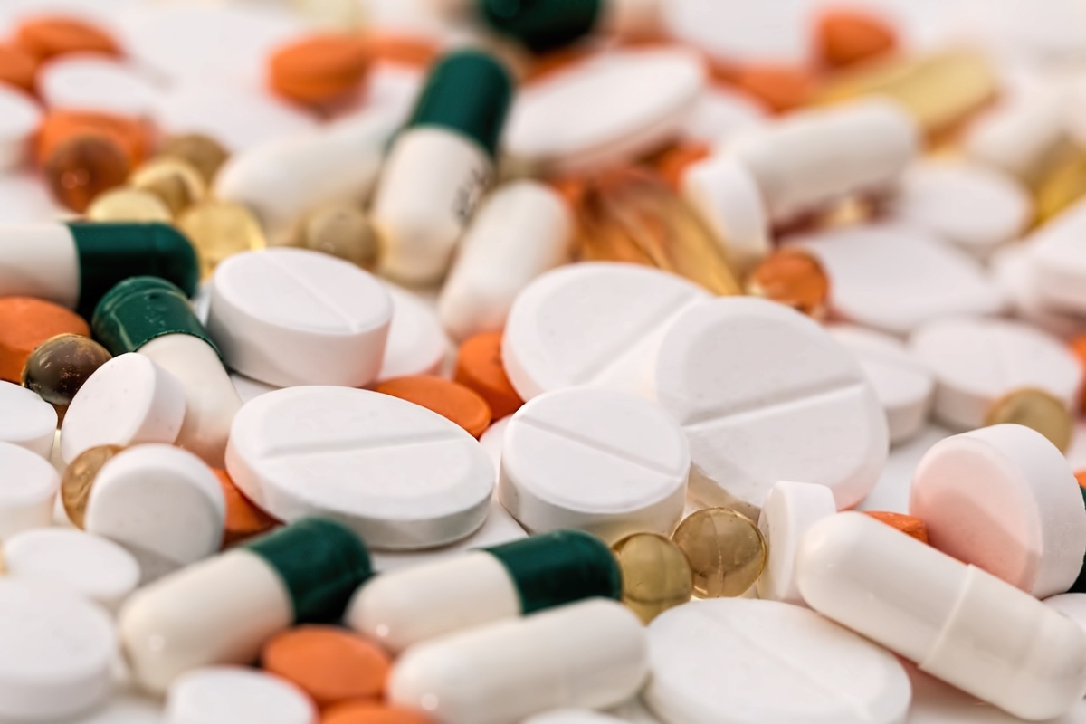 Bild 4: Die Einnahme von Medikamenten kann unsere Fähigkeit zur Empathie beeinflussen. Dies wurde nicht nur im Falle von Antidepressiva und Schmerzmitteln gezeigt, sondern auch bei der Einnahme von Scheinmedikamenten, sogenannten Placebos.