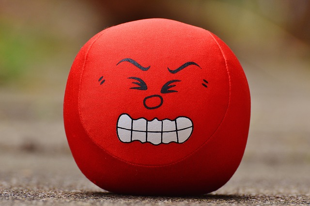 ärgerlicher Ball